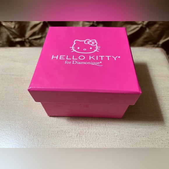 Hello Kitty Sanrio for Diamonique Hello Kitty Flower Eternity Ring size 8 1/2 🌸 - Picture 12 of 13